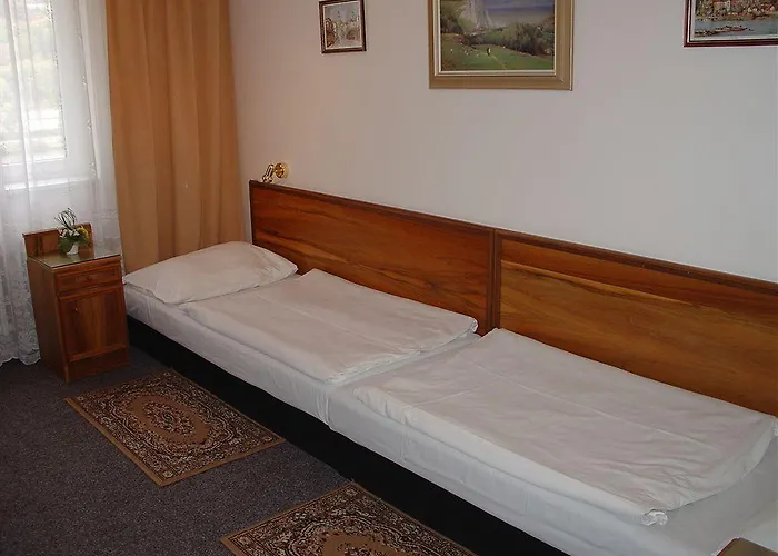 Bohemians Hotel 3*