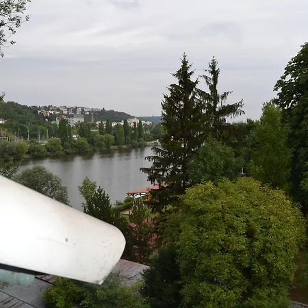 Bohemians מלון 3*