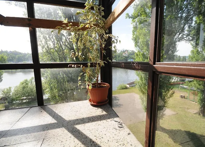 波希米亚人酒店 3* 布拉格