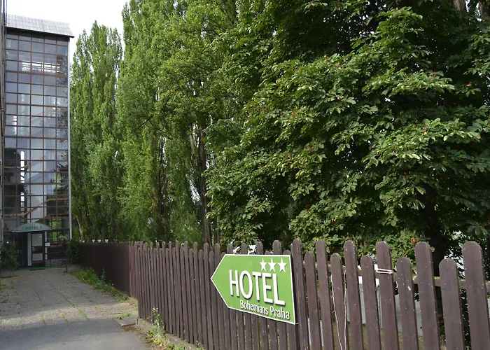 波希米亚人酒店 3* 布拉格