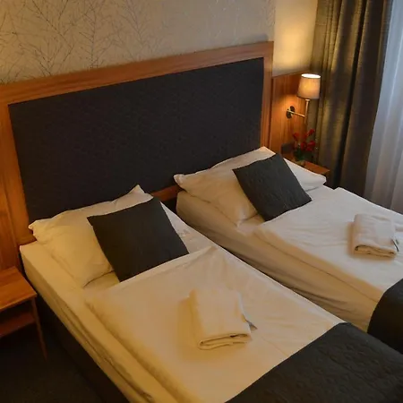 Hotel Bohemians