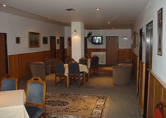 Hotell Bohemians 3*